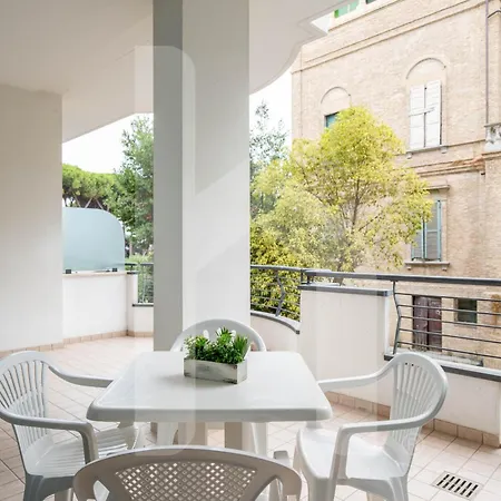 Homiday - Rendez Vous 2 Apartman