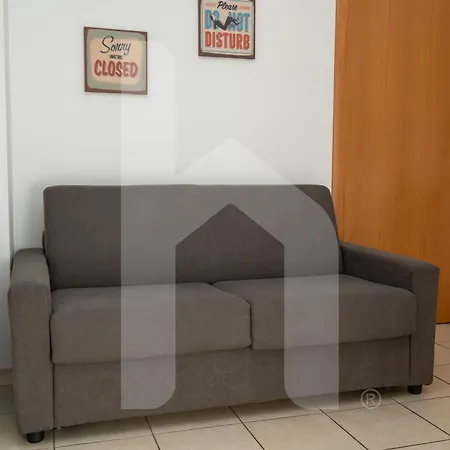 Homiday - Rendez Vous 2 *