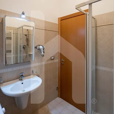 Apartman Homiday - Rendez Vous 2 Pineto