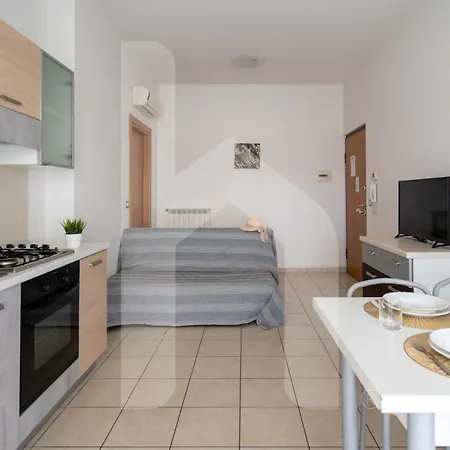 Homiday - Rendez Vous 2 Apartman Pineto