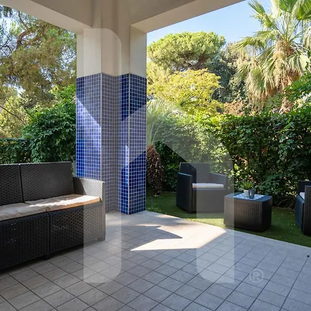 Apartman Homiday - Rendez Vous 2 Pineto