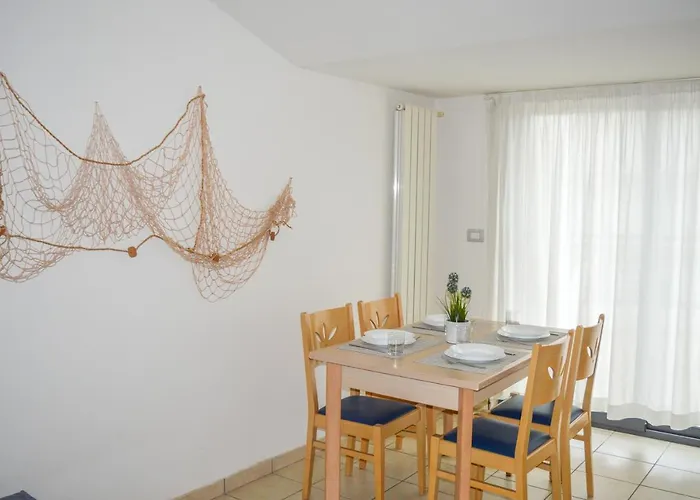 Homiday - Rendez Vous 2 Pineto