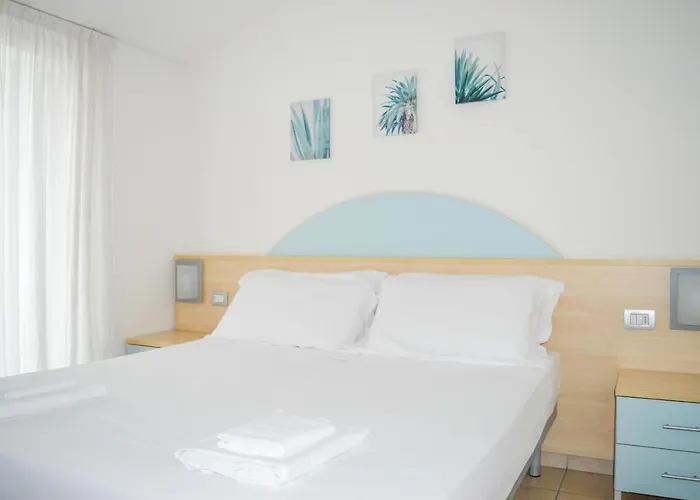 Homiday - Rendez Vous 2 * Pineto