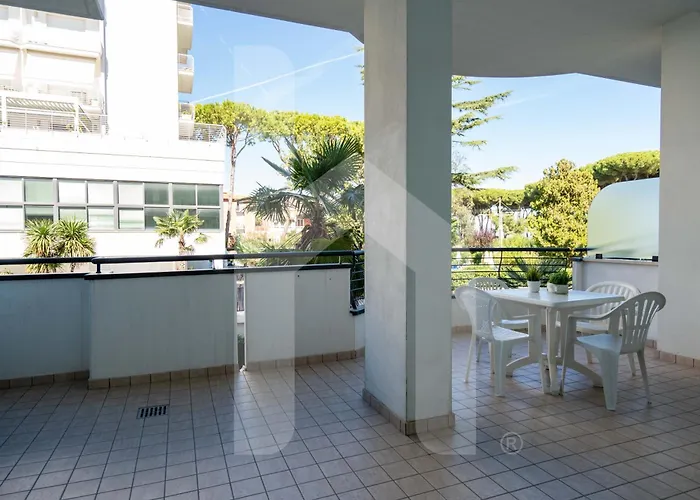 Homiday - Rendez Vous 2 * Pineto