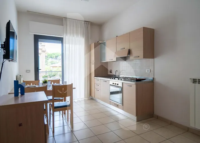 Homiday - Rendez Vous 2 * Pineto