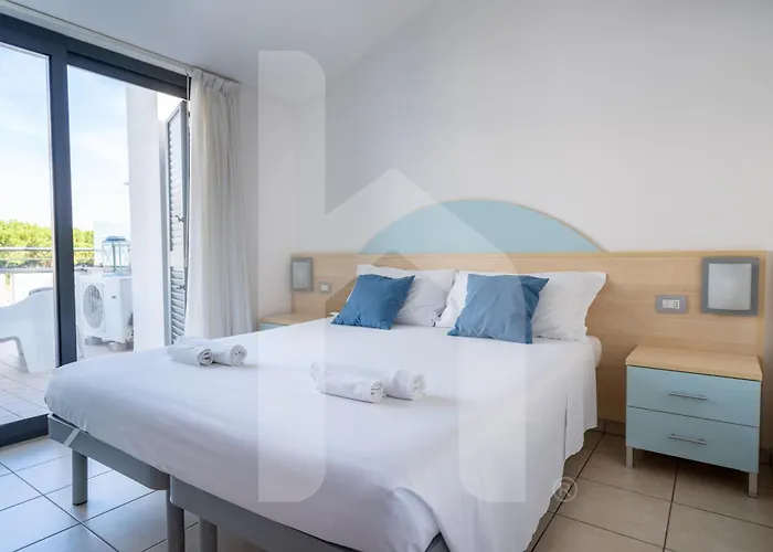 Homiday - Rendez Vous 2 * Pineto