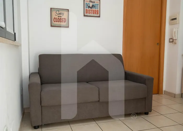 Homiday - Rendez Vous 2 *