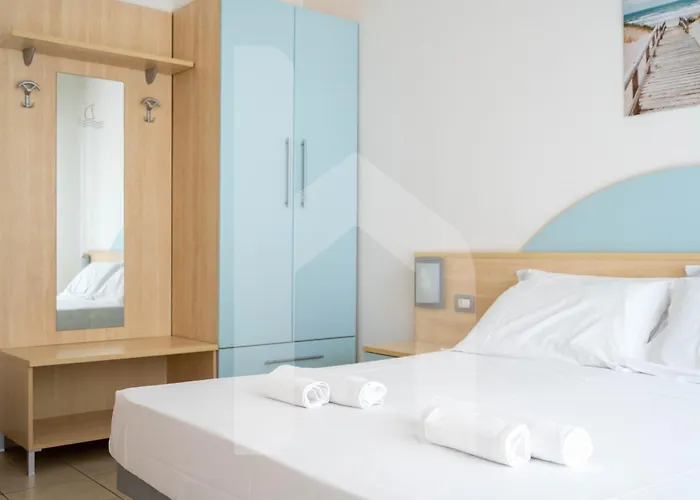 Homiday - Rendez Vous 2 *